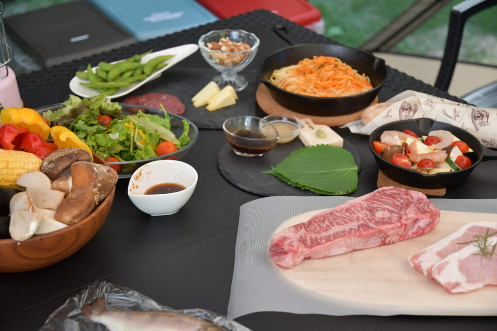 都留市のグランピング施設「THE FOREST」で楽しむBBQの食材一式